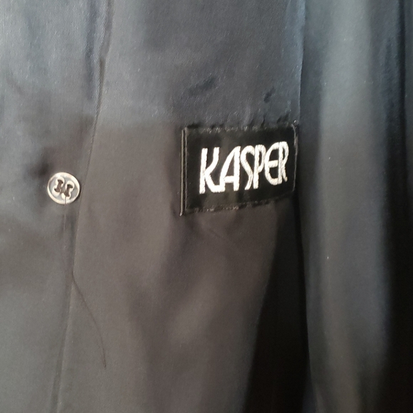 Cashmere wool blend trench coat. - Picture 3 of 5